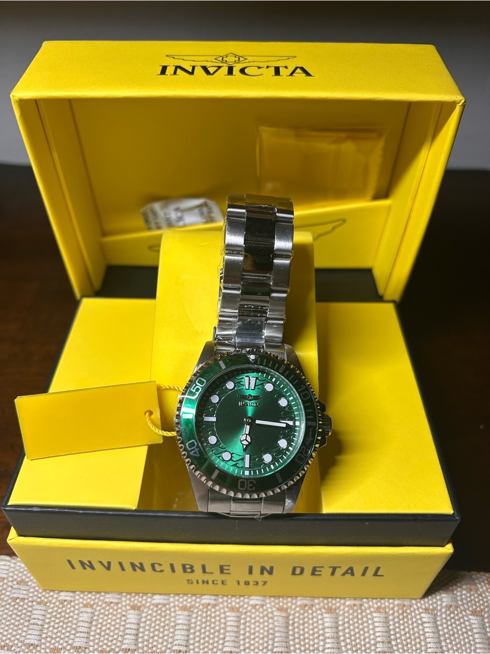 Invicta Men's Stainless Steel Watch with Green Dial and Bezel (49695) - Picture 2 of 2